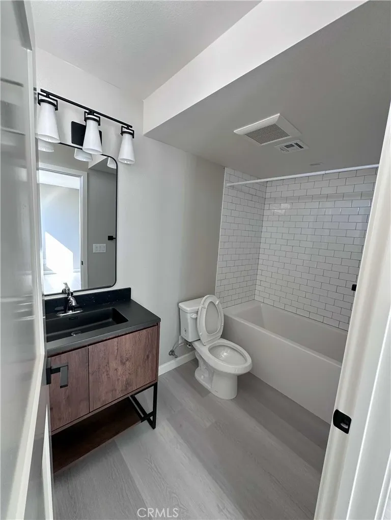 327 N Chicago Street, Los Angeles, California 90033 home-pic-3