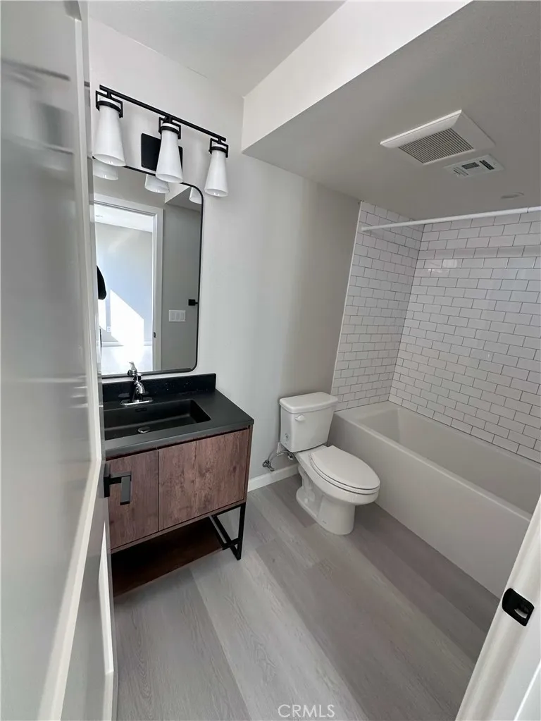 327 N Chicago Street, Los Angeles, California 90033 home-pic-2