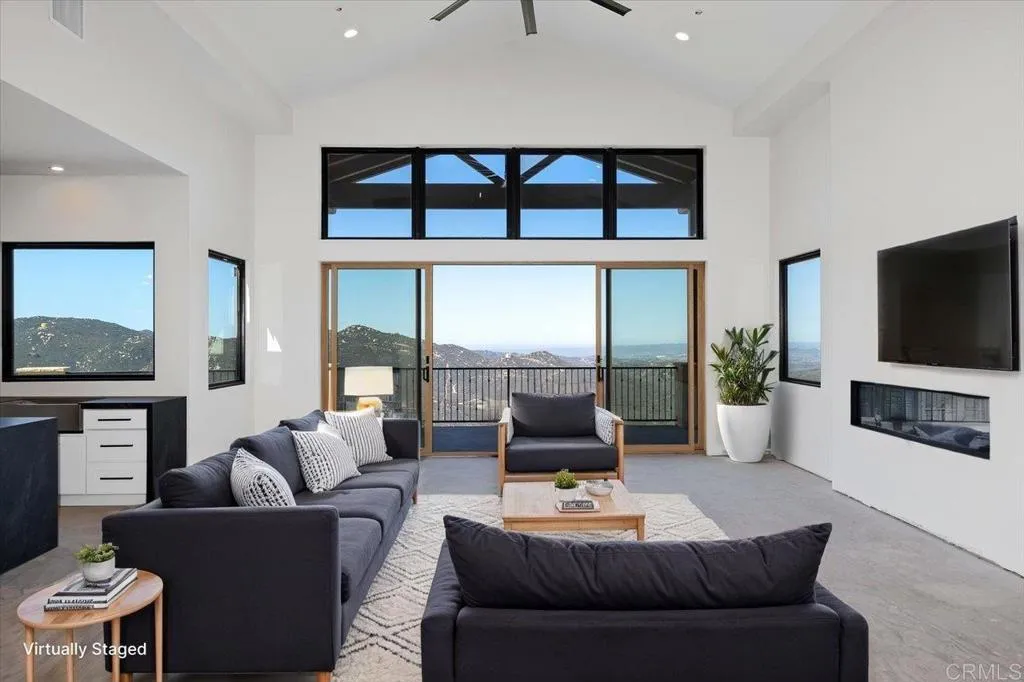 9607 Misty Meadow Lane, Escondido, California 92026 — photo 5