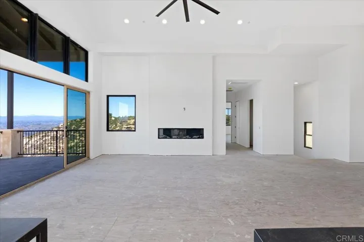 9607 Misty Meadow Lane, Escondido, California 92026
