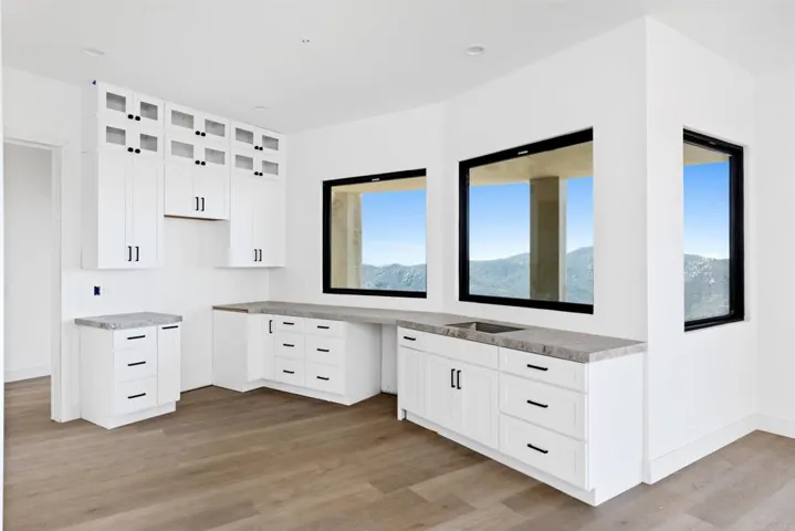 9607 Misty Meadow Lane, Escondido, California 92026
