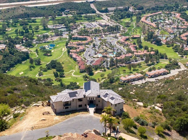 9607 Misty Meadow Lane, Escondido, California 92026