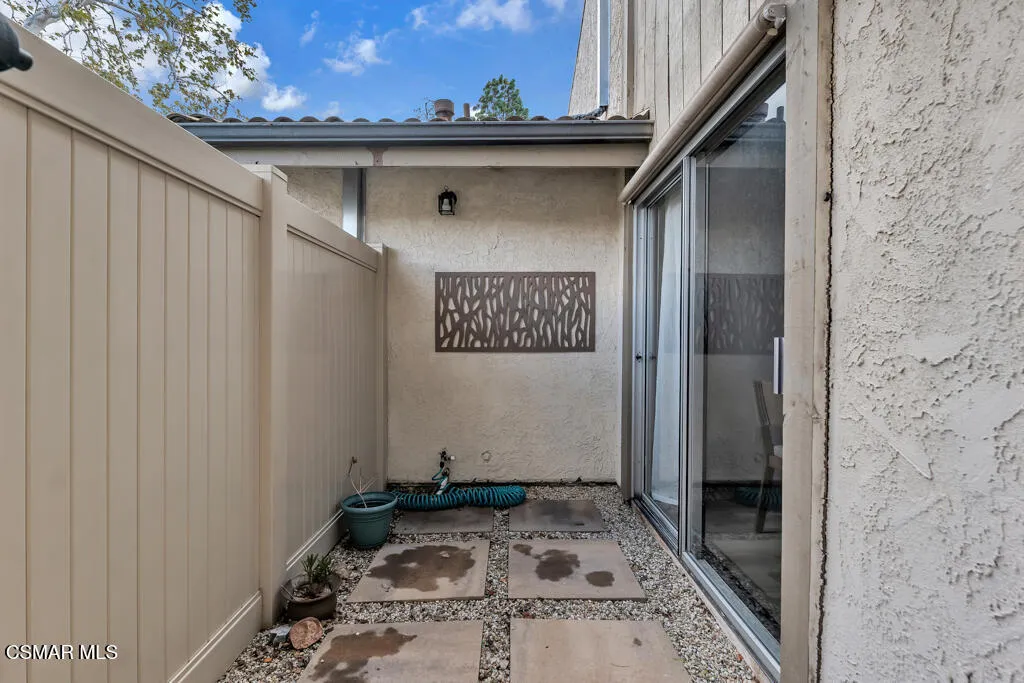 15202 Campus Park Drive C, Moorpark, California 93021 home-pic-28