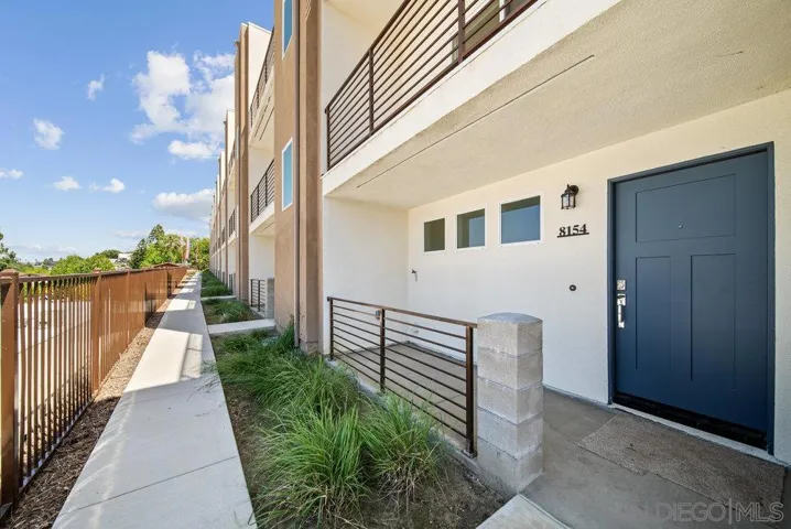8154 Golden Ave, Lemon Grove, California 91945