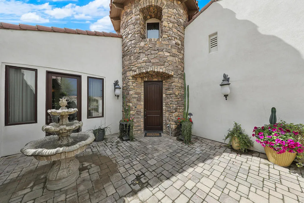 80959 Rockberry Court, Indio, California 92201 home-pic-6