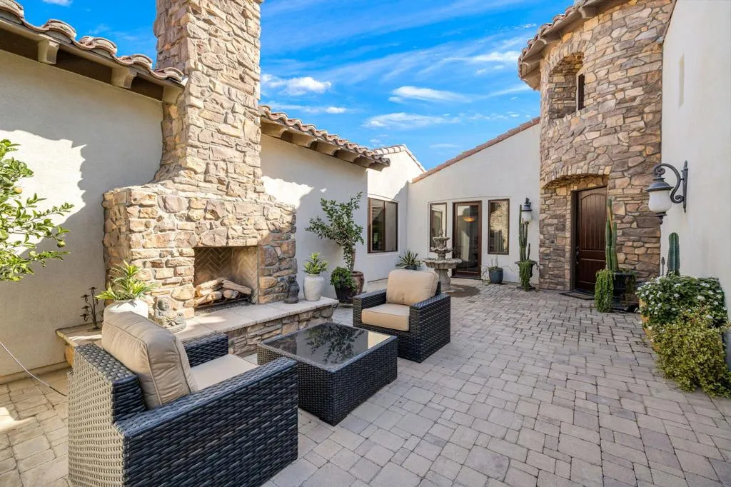 80959 Rockberry Court, Indio, California 92201 home-pic-4