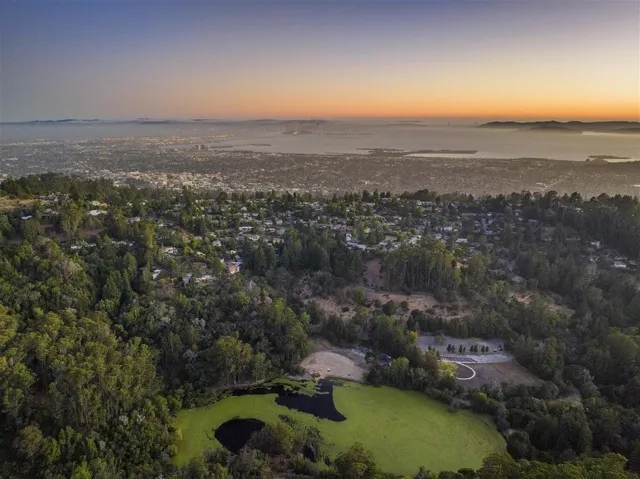 1438 Grizzly Peak Blvd, Berkeley, California 94708