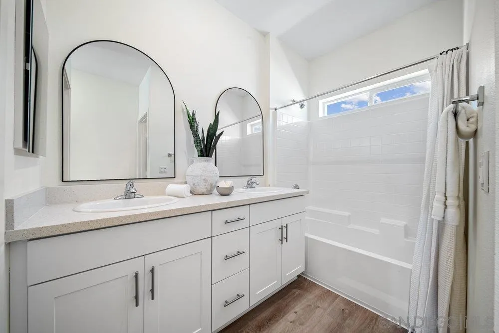 8186 Golden Ave, Lemon Grove, California 91945 home-pic-22