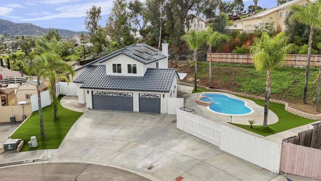 13625 Darryl Ct, El Cajon, California 92021 home-pic-3