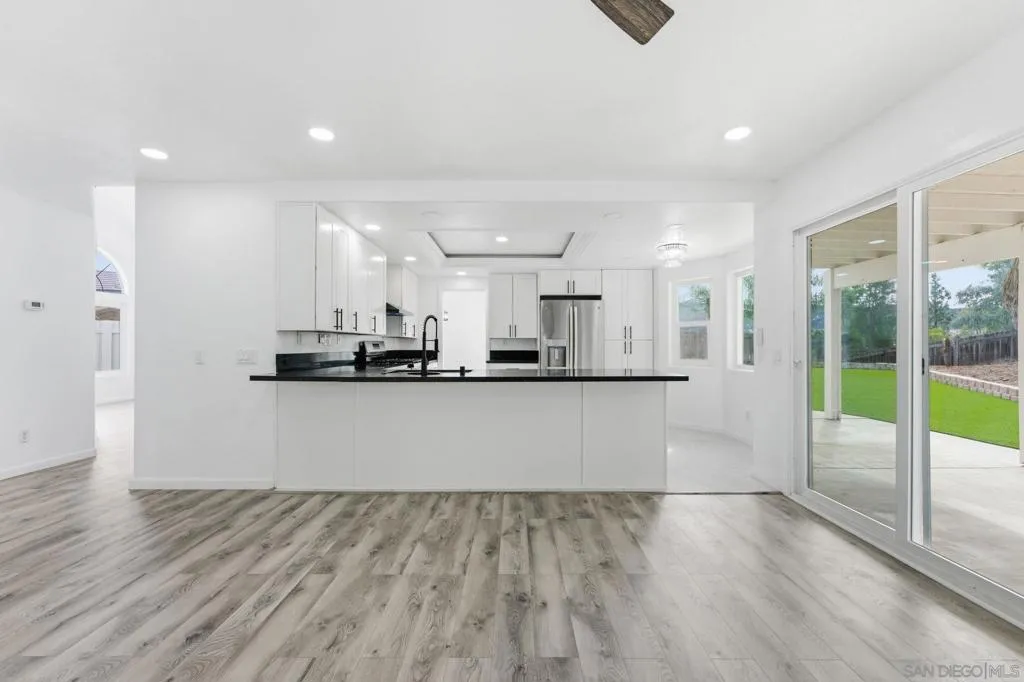 13625 Darryl Ct, El Cajon, California 92021 home-pic-17