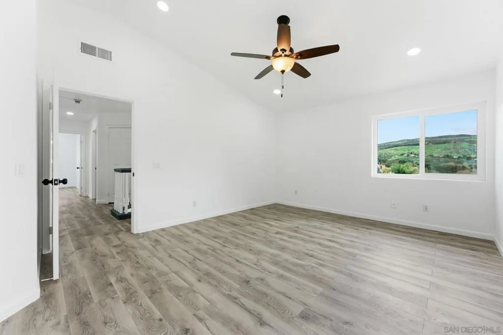 13625 Darryl Ct, El Cajon, California 92021 home-pic-32