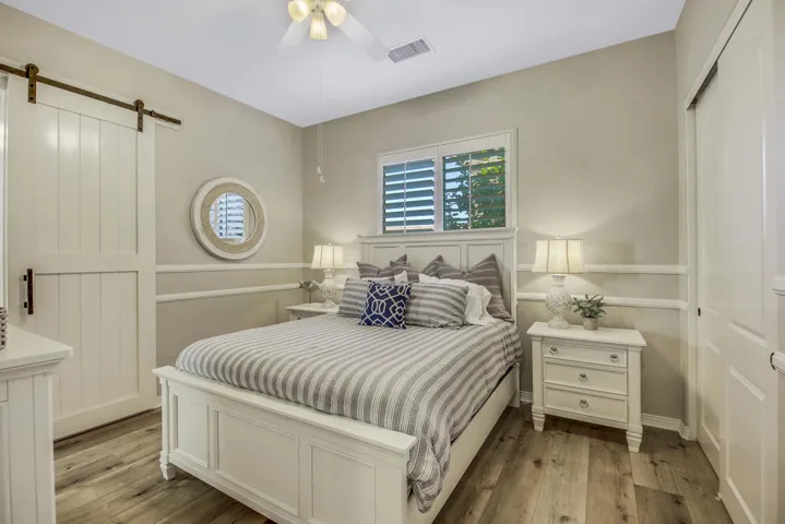 24 BEDROOM FULL SIZE