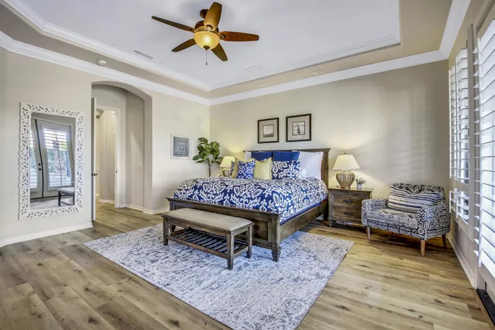 34 MASTER BED FULL SIZE