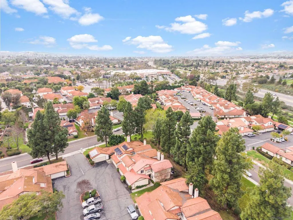 5654 Tumbleweed Way, Oceanside, California 92057 home-pic-29