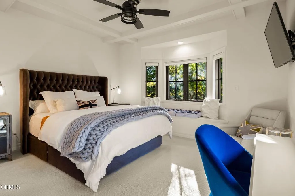 90-web-or-mls-UpmarketMedia-12250Linda-e