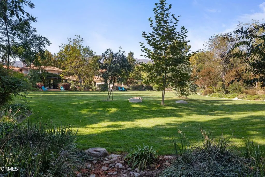 136-web-or-mls-UpmarketMedia-12250Linda-