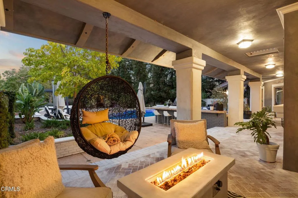25-web-or-mls-UpmarketMedia-12250Linda-e