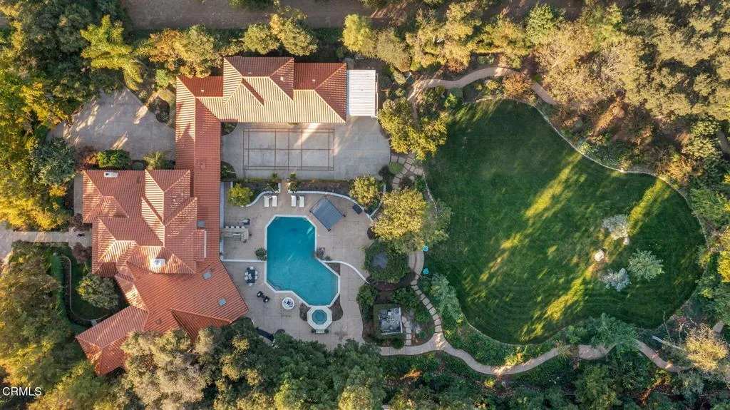 161-web-or-mls-UpmarketMedia-12250Linda-