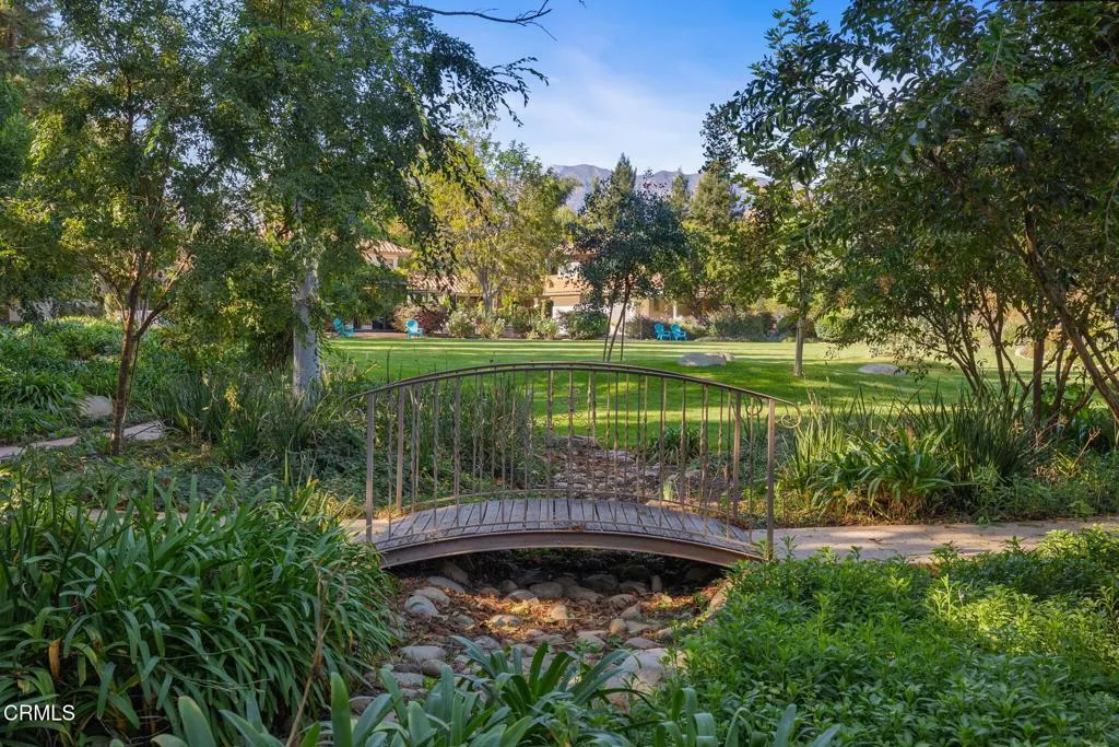 135-web-or-mls-UpmarketMedia-12250Linda-