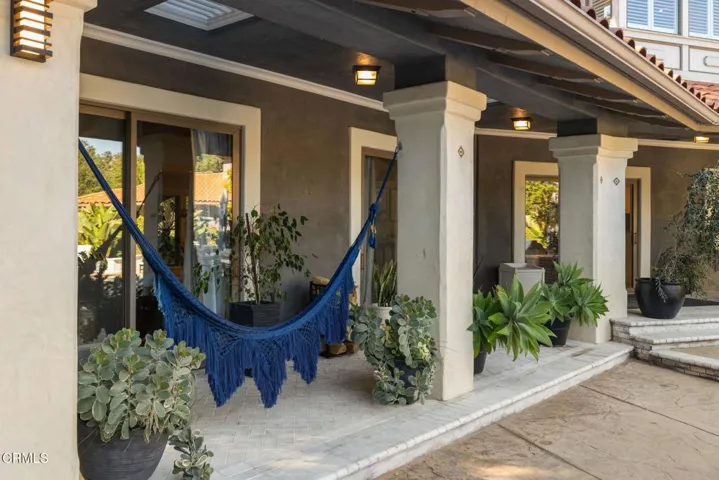 120-web-or-mls-UpmarketMedia-12250Linda-