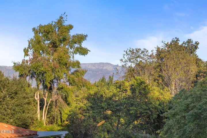 157-web-or-mls-UpmarketMedia-12250Linda-