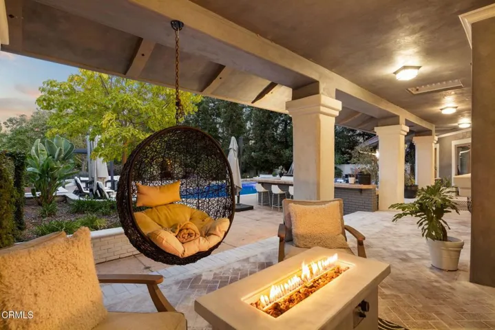 25-web-or-mls-UpmarketMedia-12250Linda-e
