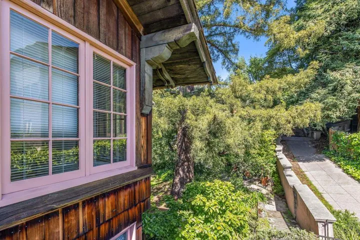 2501 2501 Rose Walk, Berkeley, California 94708-1902