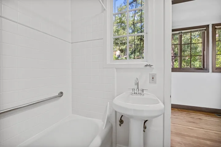 2501 2501 Rose Walk, Berkeley, California 94708-1902