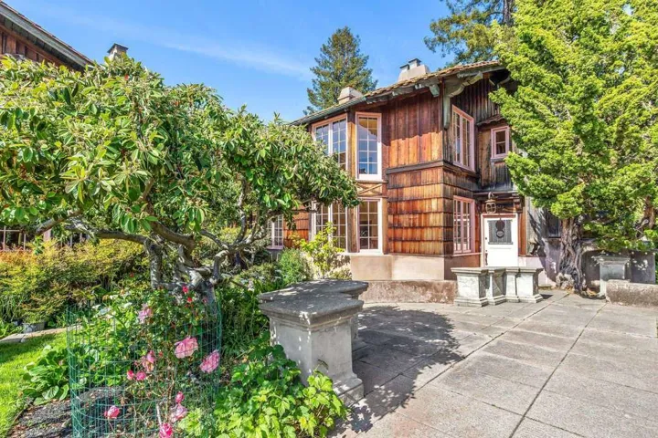 2501 2501 Rose Walk, Berkeley, California 94708-1902
