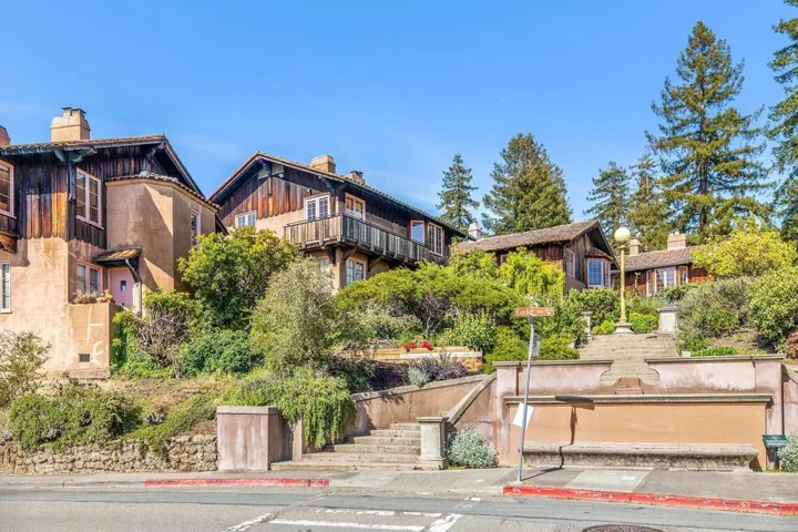 2501 2501 Rose Walk, Berkeley, California 94708-1902