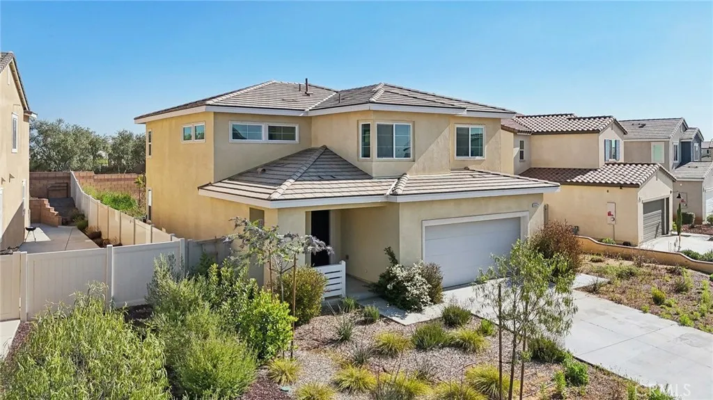 36927 Arezzo Court, Beaumont, California 92223 home-pic-44