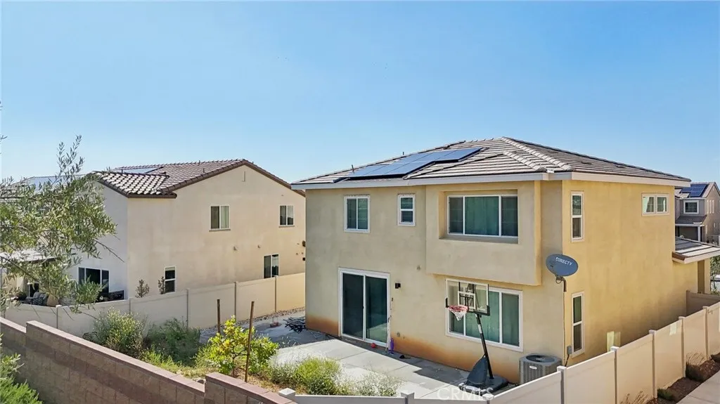 36927 Arezzo Court, Beaumont, California 92223 home-pic-50