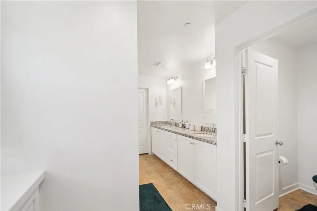 36927 Arezzo Court, Beaumont, California 92223 home-pic-19