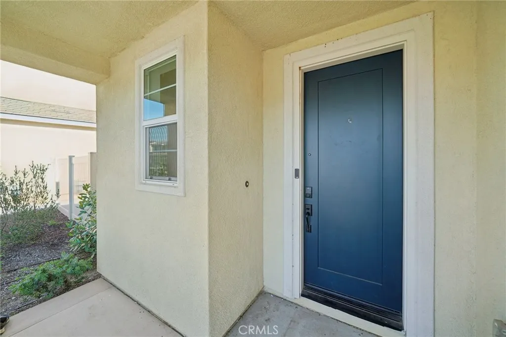 36927 Arezzo Court, Beaumont, California 92223 home-pic-4