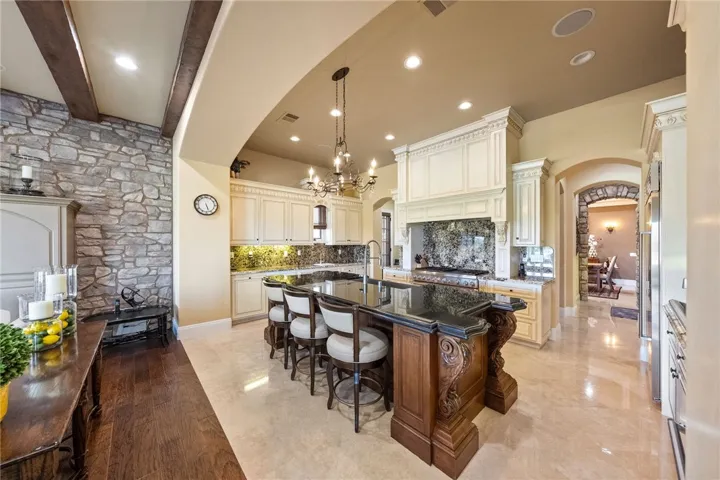 37146 Formby Court, Murrieta, California 92562