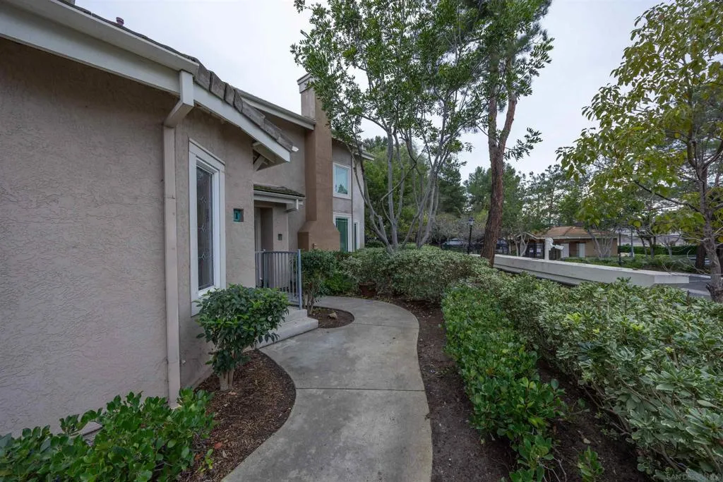 12003 World Trade Dr 1, San Diego, California 92128 home-pic-25