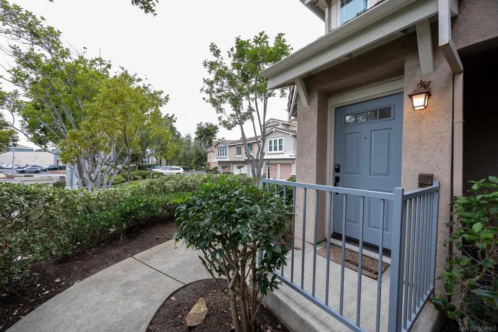 12003 World Trade Dr 1, San Diego, California 92128 home-pic-26