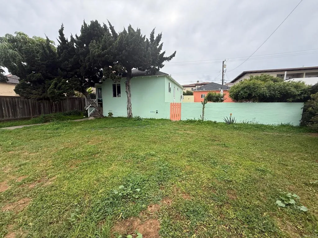 1921 S Myers Street, Oceanside, California 92054 home-pic-3