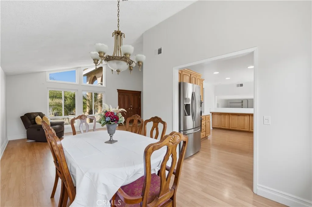 369 S Jennifer, Orange, California 92869 home-pic-8