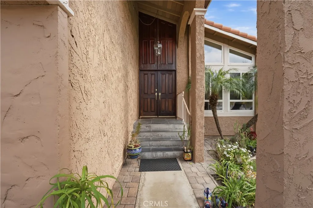369 S Jennifer, Orange, California 92869 home-pic-9