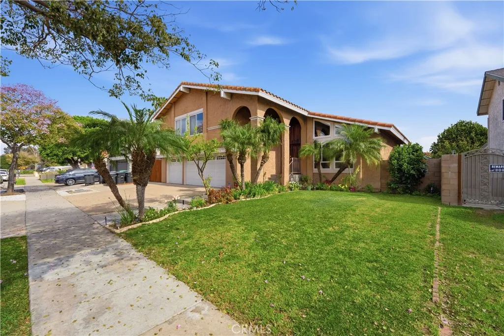 369 S Jennifer, Orange, California 92869 home-pic-3
