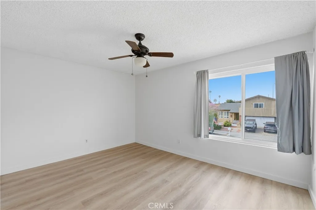 369 S Jennifer, Orange, California 92869 home-pic-32