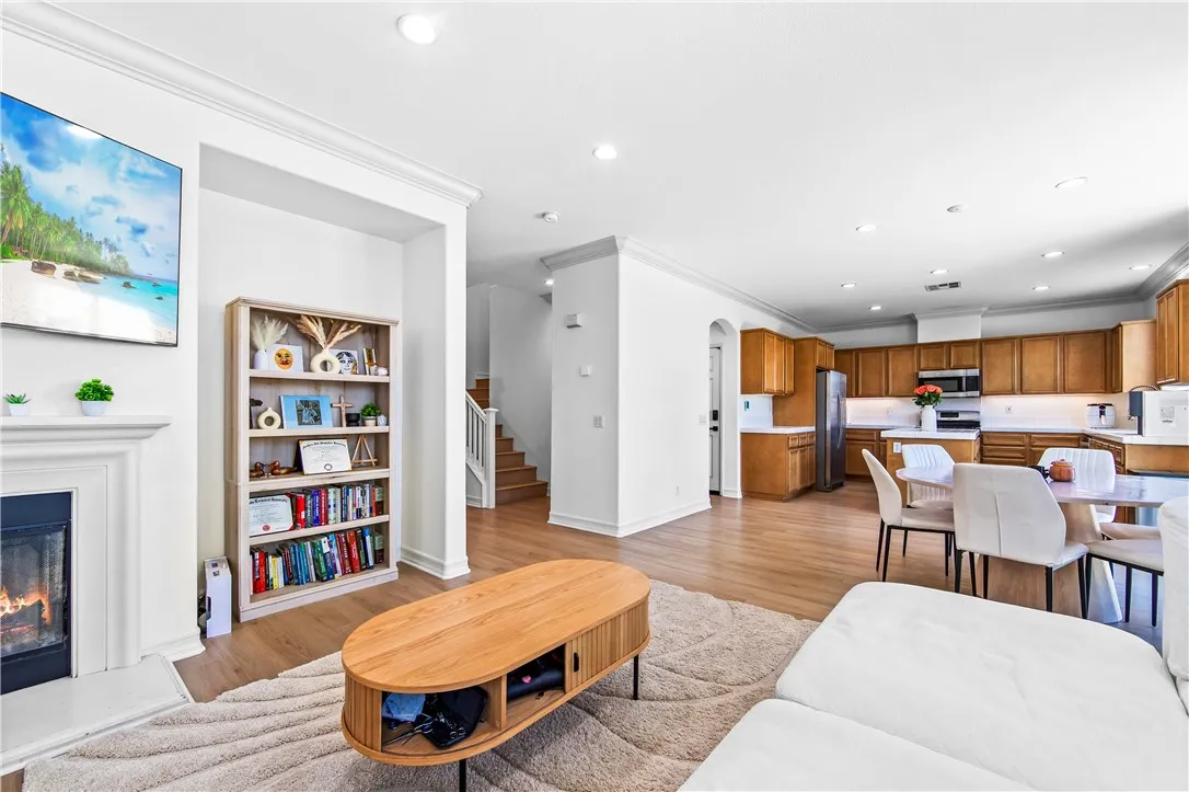 6310 Cosmos, Eastvale, California 92880 home-pic-18