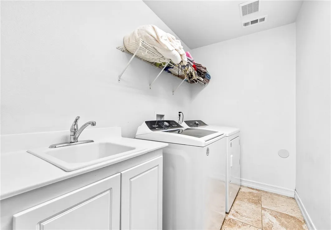 6310 Cosmos, Eastvale, California 92880 home-pic-48