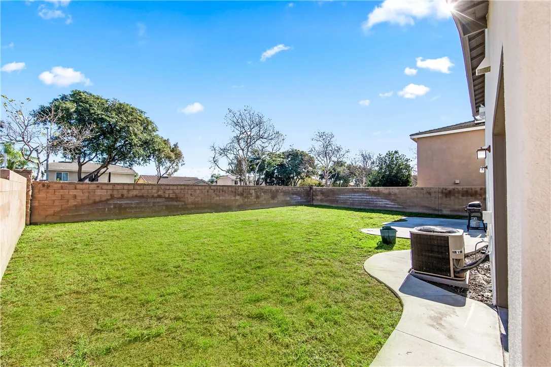 6310 Cosmos, Eastvale, California 92880 home-pic-64