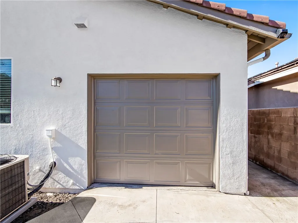 6310 Cosmos, Eastvale, California 92880 home-pic-63