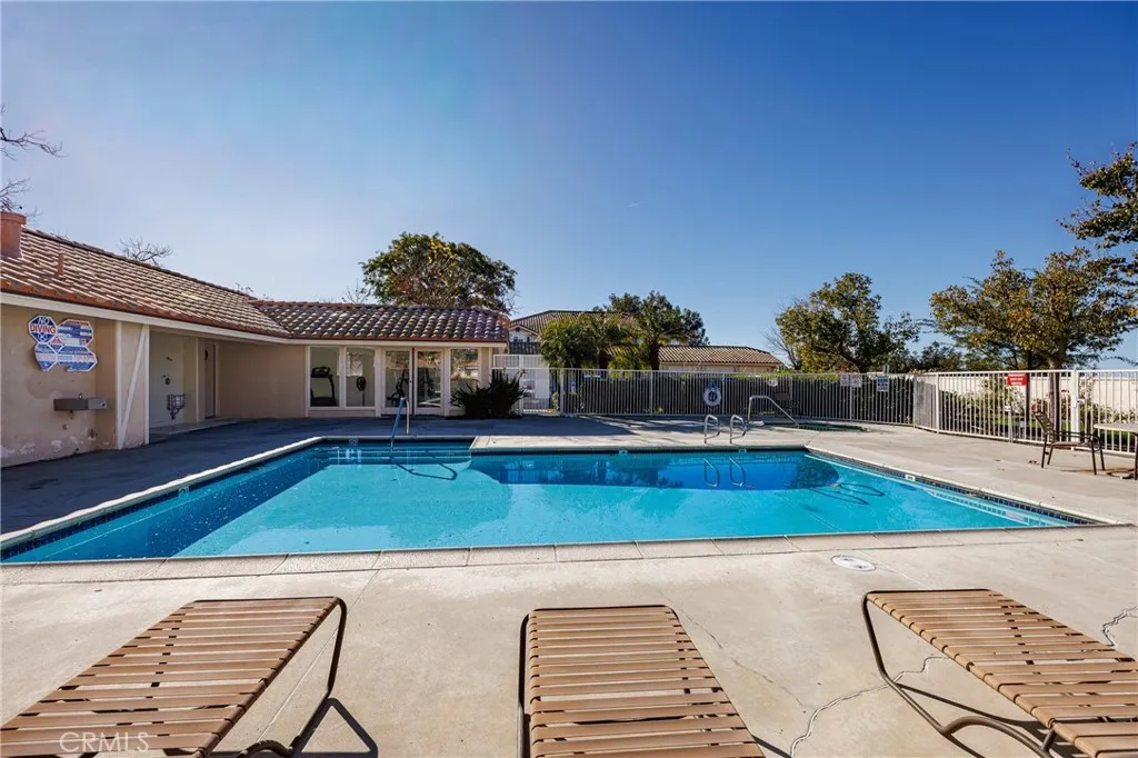 19801 Meadow Ridge Dr 3, Trabuco Canyon, California 92679 home-pic-37
