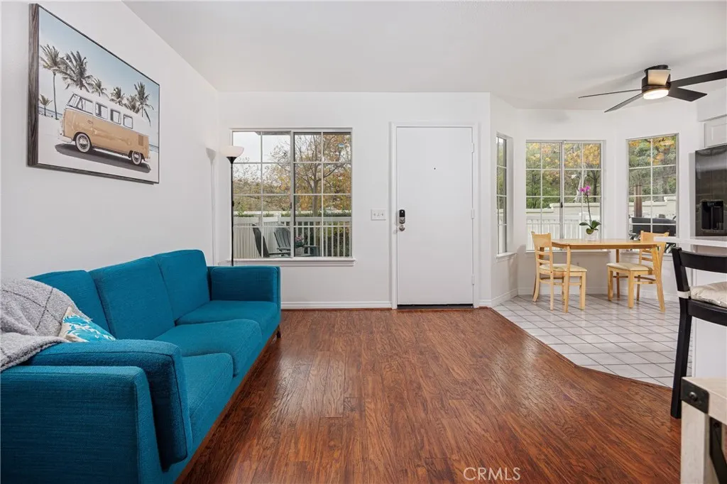 19801 Meadow Ridge Dr 3, Trabuco Canyon, California 92679 home-pic-4