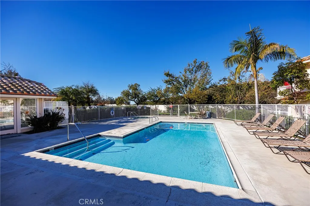 19801 Meadow Ridge Dr 3, Trabuco Canyon, California 92679 home-pic-35