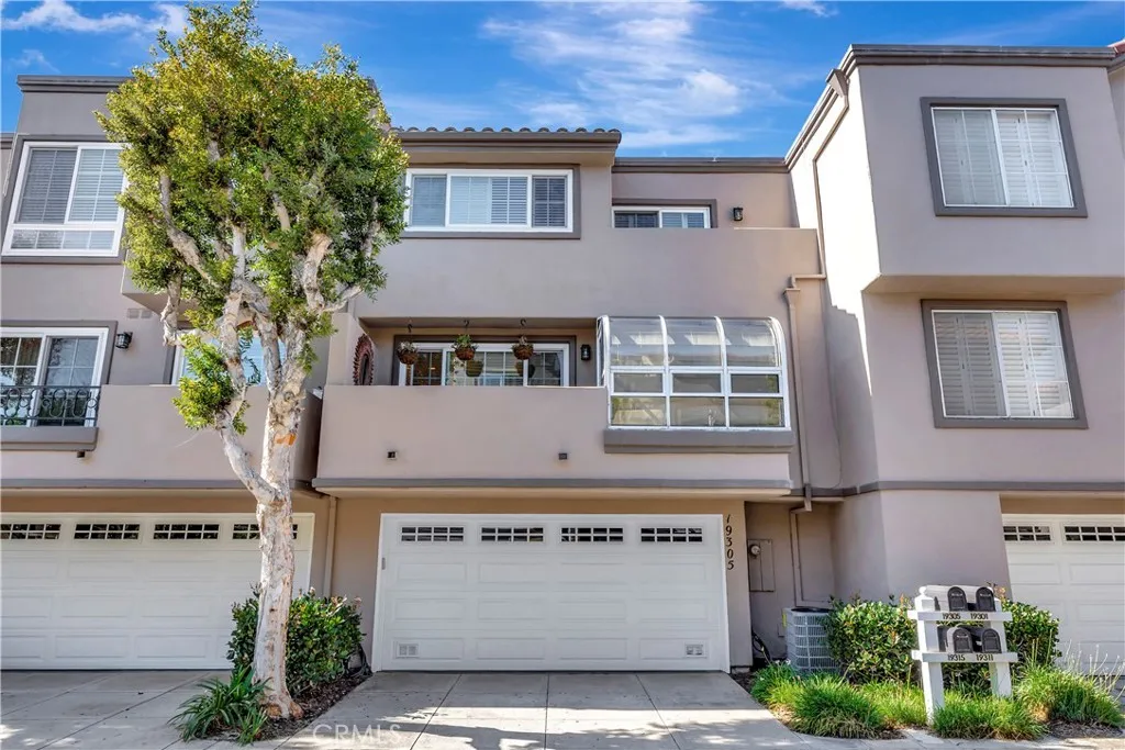 19305 Champion Lane, Huntington Beach, California 92648 home-pic-40